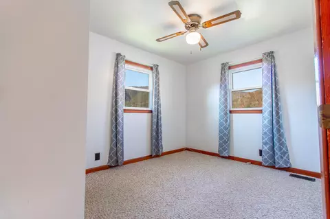 315 Melrose Street Hampton Tn 37658, Hampton, TN 37658 photo 15