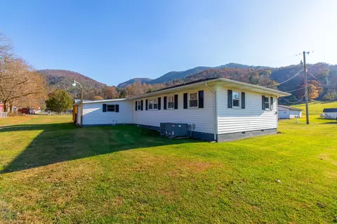 315 Melrose Street Hampton Tn 37658, Hampton, TN 37658 photo 26