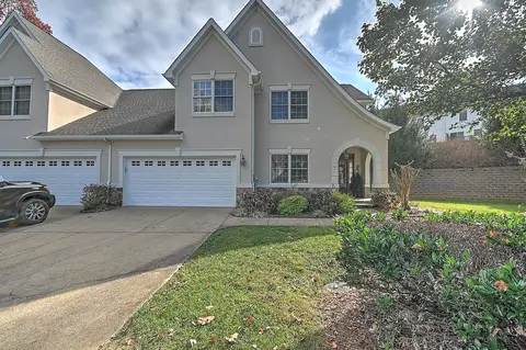 1105 King Richard Boulevard 1105 Johnson City Tn 37604, Johnson City, TN 37604