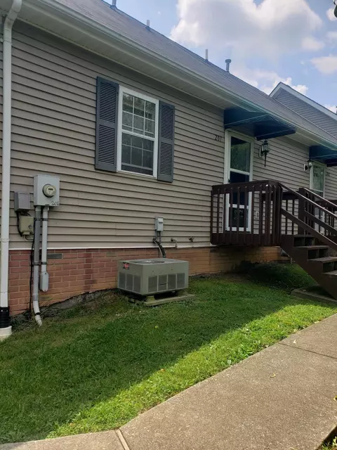 201 Cambridgeshire Court 201 Johnson City Tn 37615, Johnson City, TN 37615