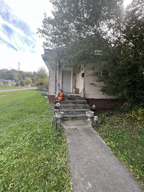 656 N Main Avenue Erwin Tn 37650, Erwin, TN 37650