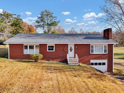 170 White Avenue Harrogate Tn 37724, Harrogate, TN 37752