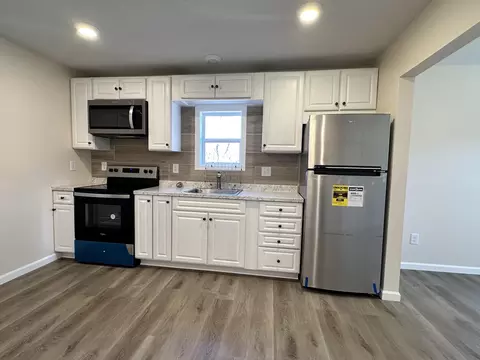 1907 E Myrtle Avenue Johnson City Tn 37601, Johnson City, TN 37601 photo 8