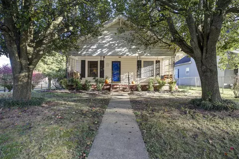 1214 E Chilhowie Avenue Johnson City Tn 37601, Johnson City, TN 37601