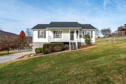1131 Sugar Hollow Loop Unicoi Tn 37692, Unicoi, TN 37692