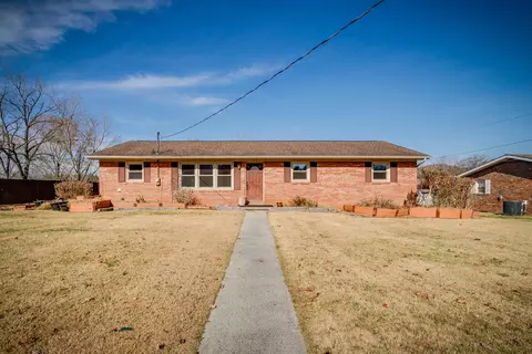 156 Kaluna Avenue Bluff City Tn 37618, Bluff City, TN 37618