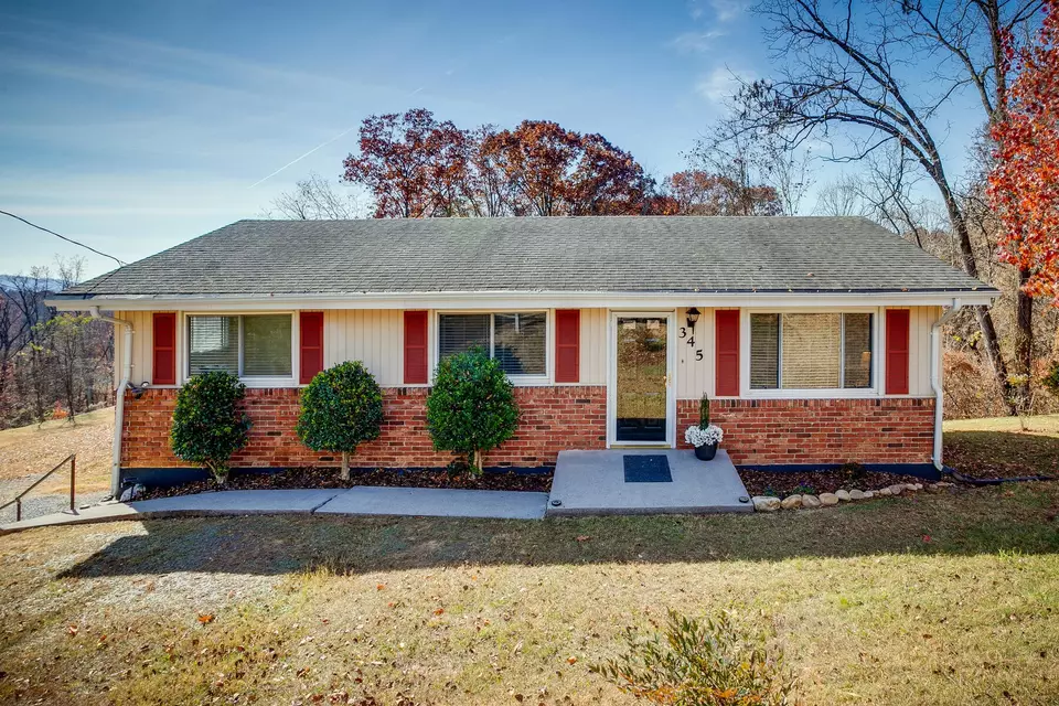 345 Morelock Street Kingsport Tn 37660, Kingsport, TN 37660 30 Photos