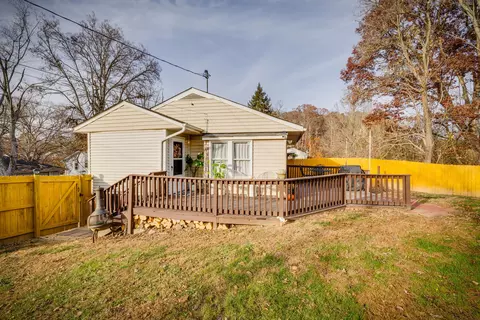 1101 Delrose Drive Kingsport Tn 37660, Kingsport, TN 37660