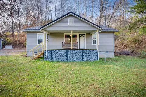 4815 Unicoi Drive Unicoi Tn 37692, Unicoi, TN 37692