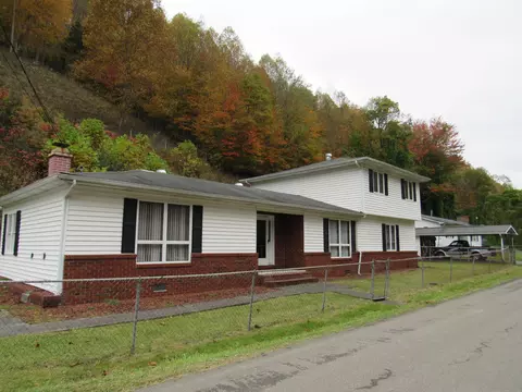 1801 Pine Creek Road Swords Creek Va 24649, Swords Creek, VA 24649