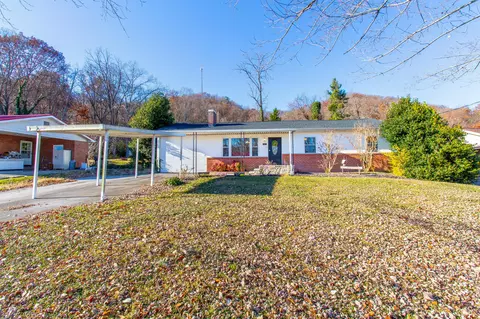 317 Santa Fe Drive Bristol Tn 37620, Bristol, TN 37620