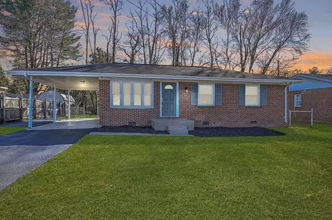 140 Springdale Road Bristol Tn 37620, Bristol, TN 37620