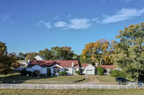 850 Seahorn Road Jefferson City Tn 37760, Jefferson City, TN 37760