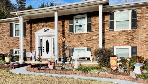 215 N 4th Street Watauga Tn 37694, Watauga, TN 37694