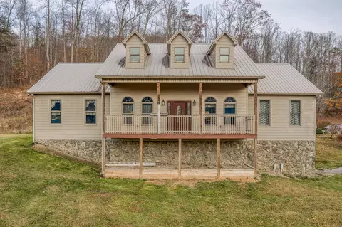 153 Perkins Hollow Road Roan Mountain Tn 37687, Roan Mountain, TN 37687