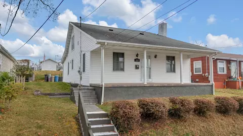 1223 Georgia Avenue Bristol Tn 37620, Bristol, TN 37620
