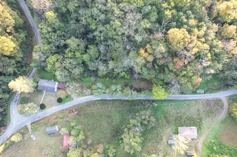 3401 Glendale Road Bybee Tn 37713, Bybee, TN 37713 photo 2