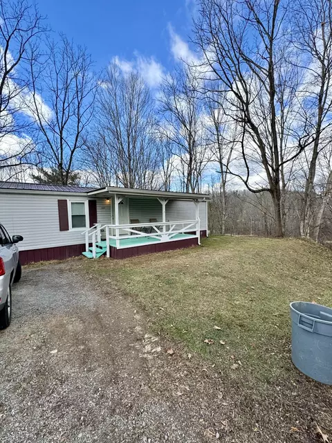 229 Georgia Street Mountain City Tn 37683, Mountain City, TN 37683