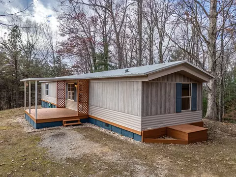 2245 Middle Creek Road Afton Tn 37616, Afton, TN 37616