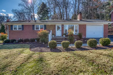 16166 Richardson Avenue Abingdon Va 24210, Abingdon, VA 24210