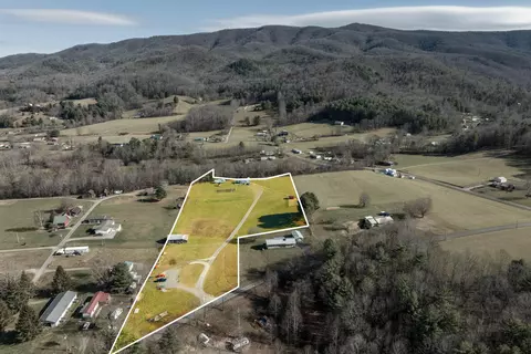 3080 Crackers Neck Road Mountain City Tn 37683, Mountain City, TN 37683
