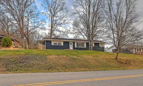 1900 Southside Road Elizabethton Tn 37643, Elizabethton, TN 37643