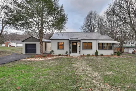615 Pine Hill Road Elizabethton Tn 37643, Elizabethton, TN 37643