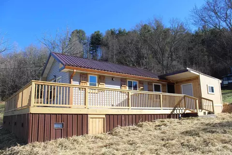 104 Masters Street Erwin Tn 37650, Erwin, TN 37650