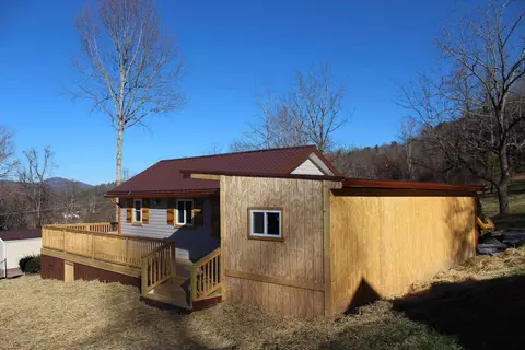 104 Masters Street Erwin Tn 37650, Erwin, TN 37650 photo 4