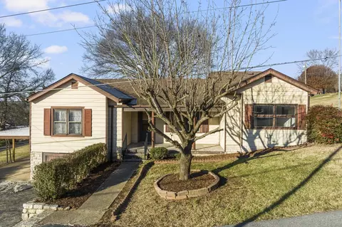 214 Lilac Street Kingsport Tn 37660, Kingsport, TN 37660