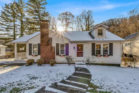 415 NW Craig Street Norton Va 24273, Norton, VA 24273