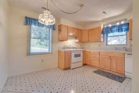 117 Pendleton Drive Bristol Tn 37620, Bristol, TN 37620 photo 53