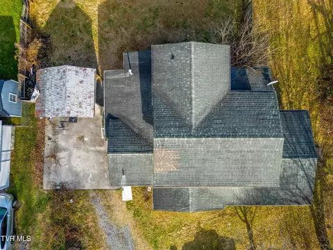 1901 E Fairview Avenue Johnson City Tn 37601, Johnson City, TN 37601 photo 2