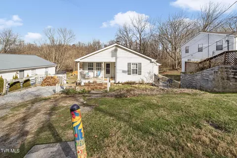 721 E Maple Street Johnson City Tn 37601, Johnson City, TN 37601 photo 3