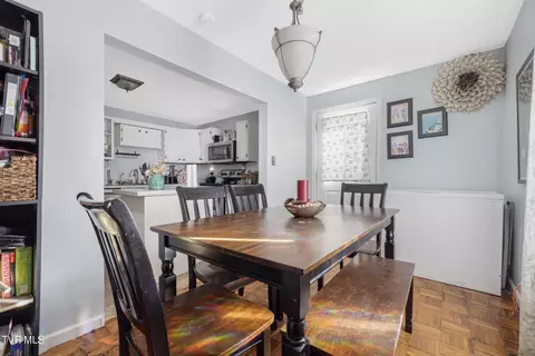 721 E Maple Street Johnson City Tn 37601, Johnson City, TN 37601 photo 13