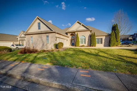200 Harbor Approach Johnson City Tn 37601, Johnson City, TN 37601