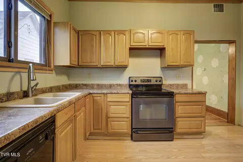 213 N Willow Avenue Erwin Tn 37650, Erwin, TN 37650 photo 14