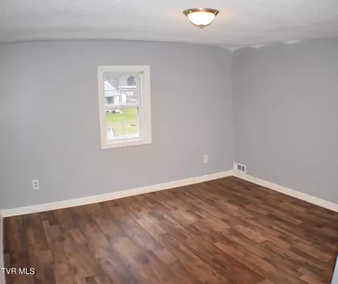 190 Walter Stevens Road Hampton Tn 37658, Hampton, TN 37658 photo 22
