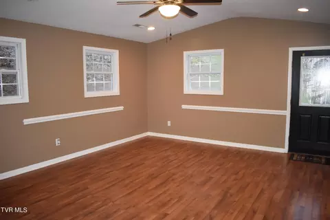 190 Walter Stevens Road Hampton Tn 37658, Hampton, TN 37658 photo 15