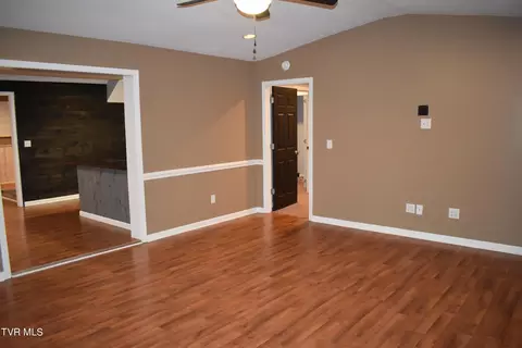190 Walter Stevens Road Hampton Tn 37658, Hampton, TN 37658 photo 13