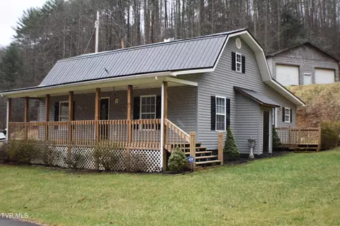 190 Walter Stevens Road Hampton Tn 37658, Hampton, TN 37658
