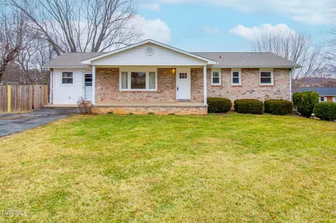 204 Meridale Drive Johnson City Tn 37601, Johnson City, TN 37601