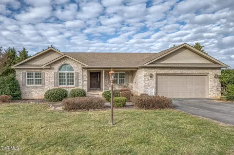 17996 Glenwood Drive Abingdon Va 24211, Abingdon, VA 24211