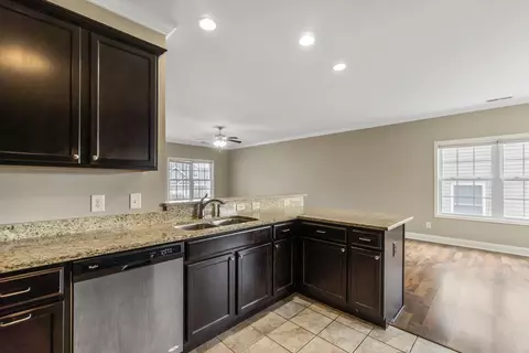 237 Piper Glen Johnson City Tn 37615, Johnson City, TN 37615 photo 24