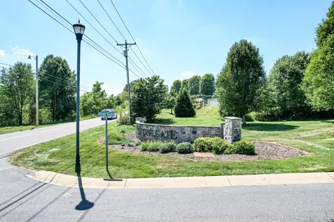 237 Piper Glen Johnson City Tn 37615, Johnson City, TN 37615 photo 15
