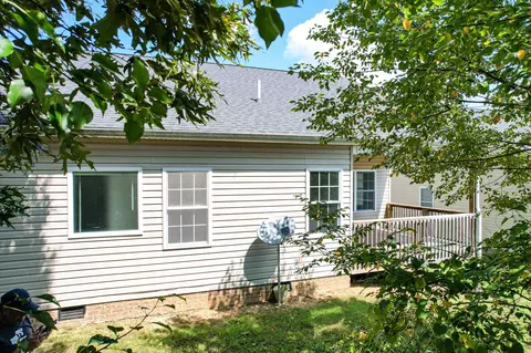 237 Piper Glen Johnson City Tn 37615, Johnson City, TN 37615 photo 12