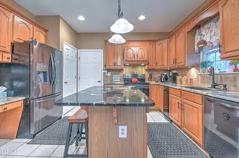 445 Spring Lake Road Bristol Va 24201, Bristol, VA 24201 photo 19