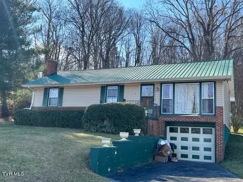 2724 Forest View Road Kingsport Tn 37660, Kingsport, TN 37660