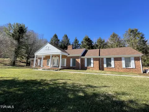 5729 Unicoi Drive Unicoi Tn 37692, Unicoi, TN 37692