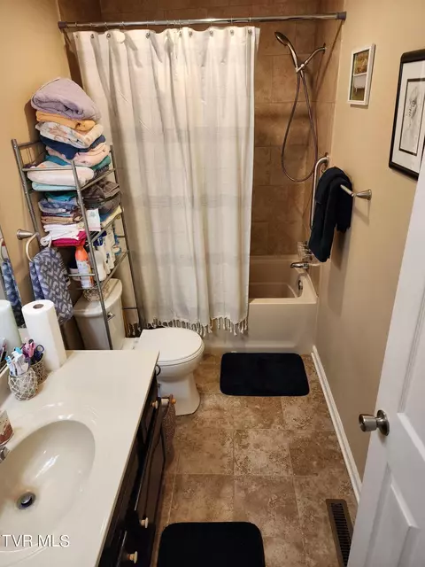 817 NE Wayne Avenue 817 Abingdon Va 24210, Abingdon, VA 24210 photo 23